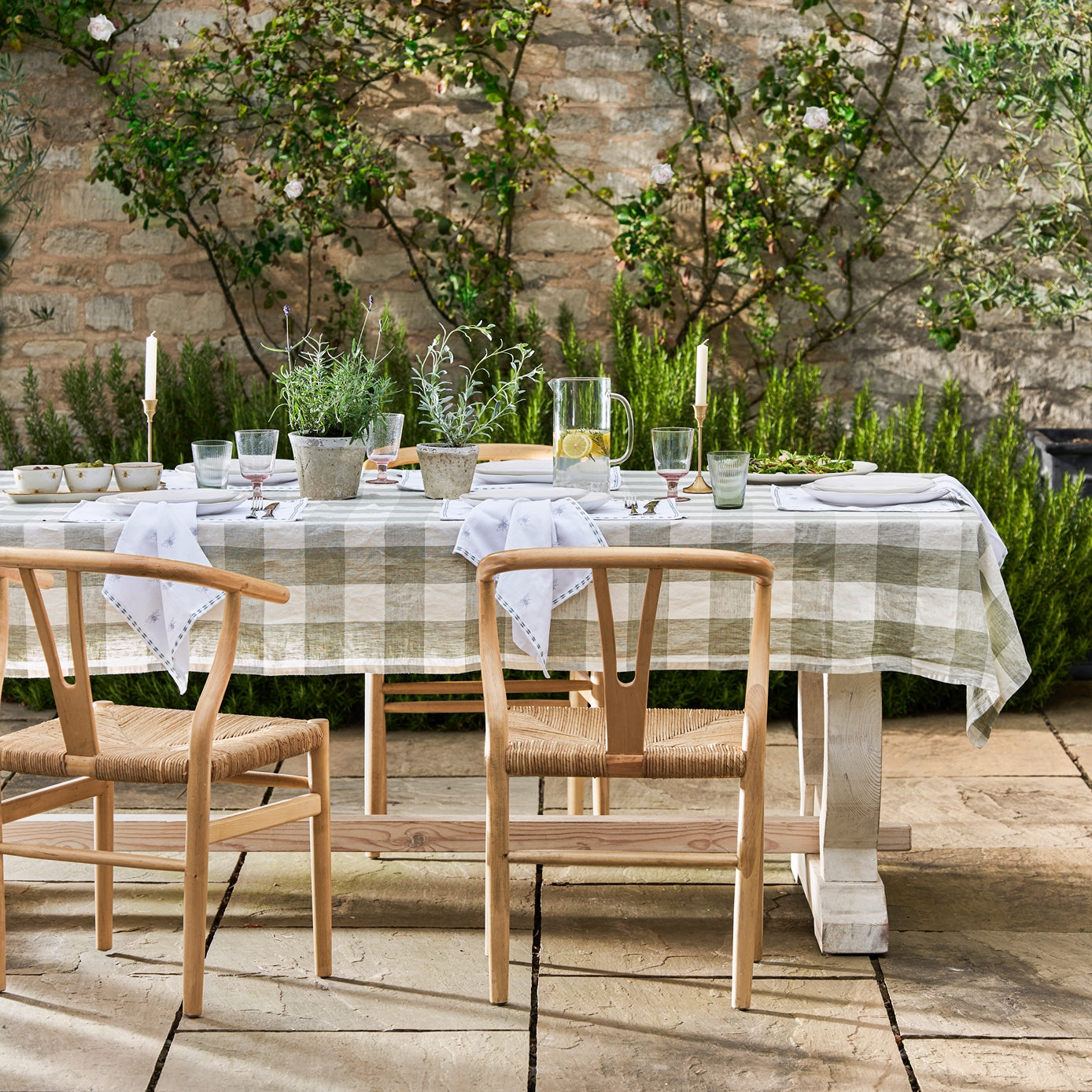 Bees Embroidered Fabric Placemat (Set of 2) by Sophie Allport