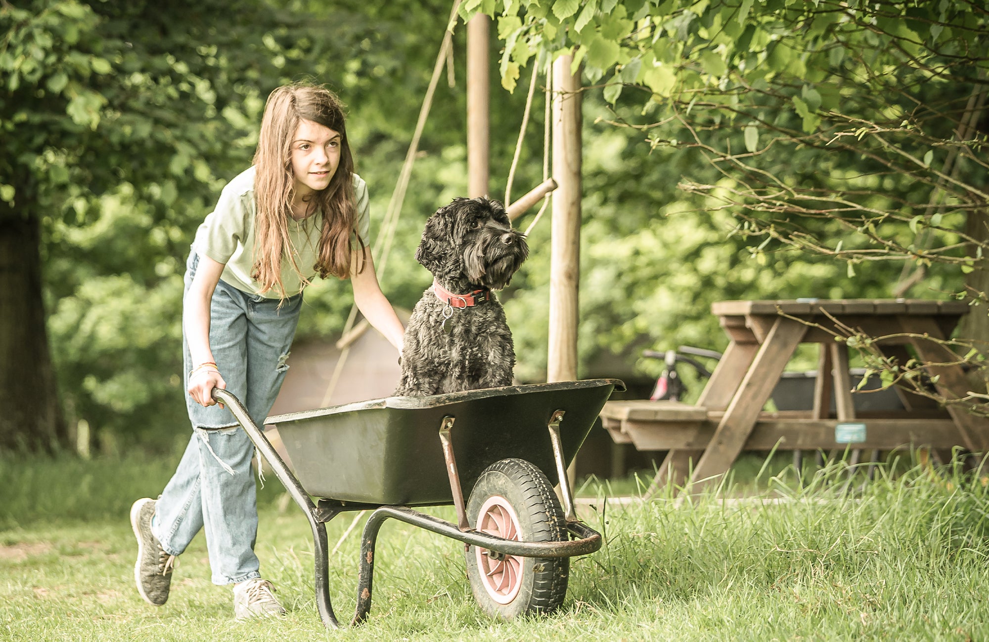 Sophie Allport x Featherdown Farms 7 Top Benefits of a Farm Stay in the Countryside