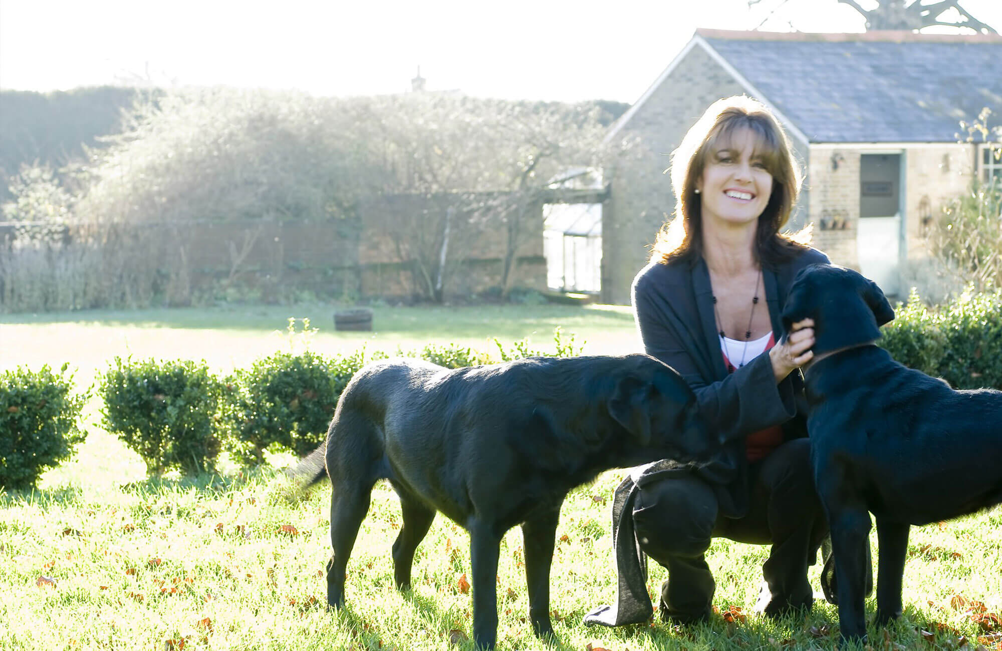 Author Catherine Alliott Picks Her Favourite Summer Reads