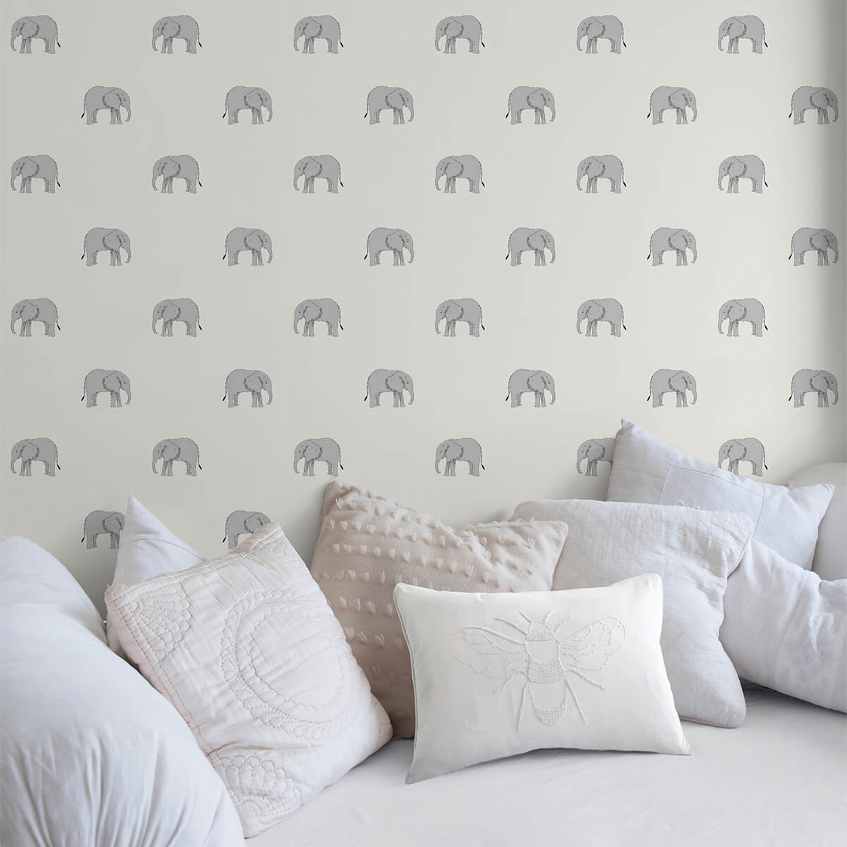 How To Hang Wallpaper