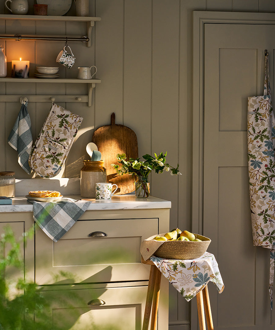 Kitchen & Dining Essentials