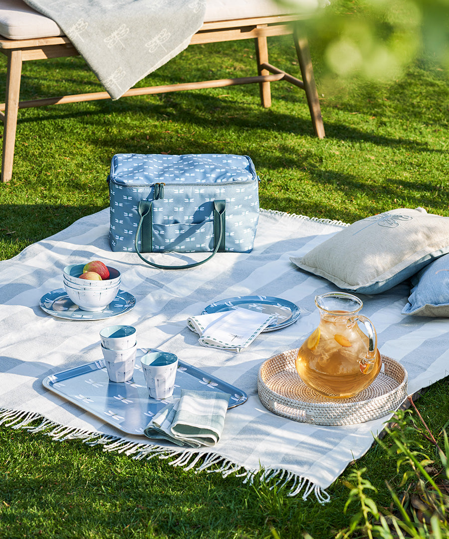 Picnicware & Sets