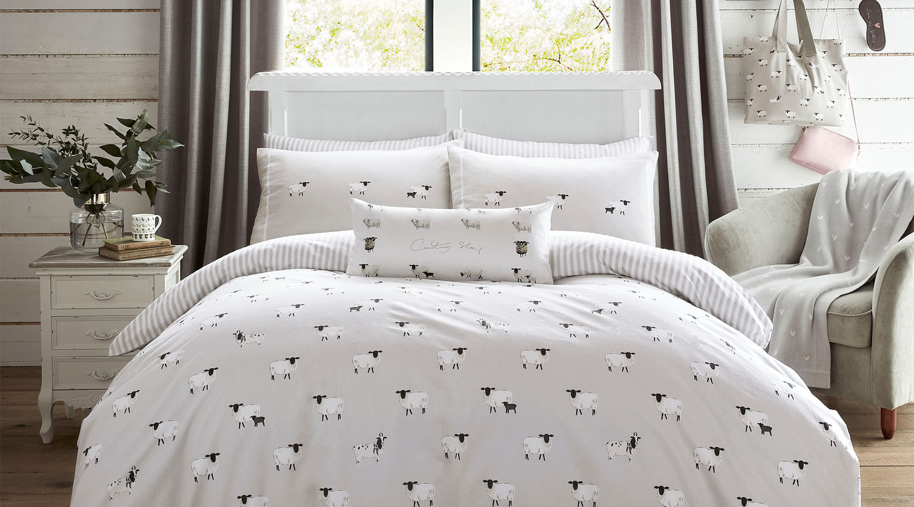 Spring Bedding by Sophie Allport