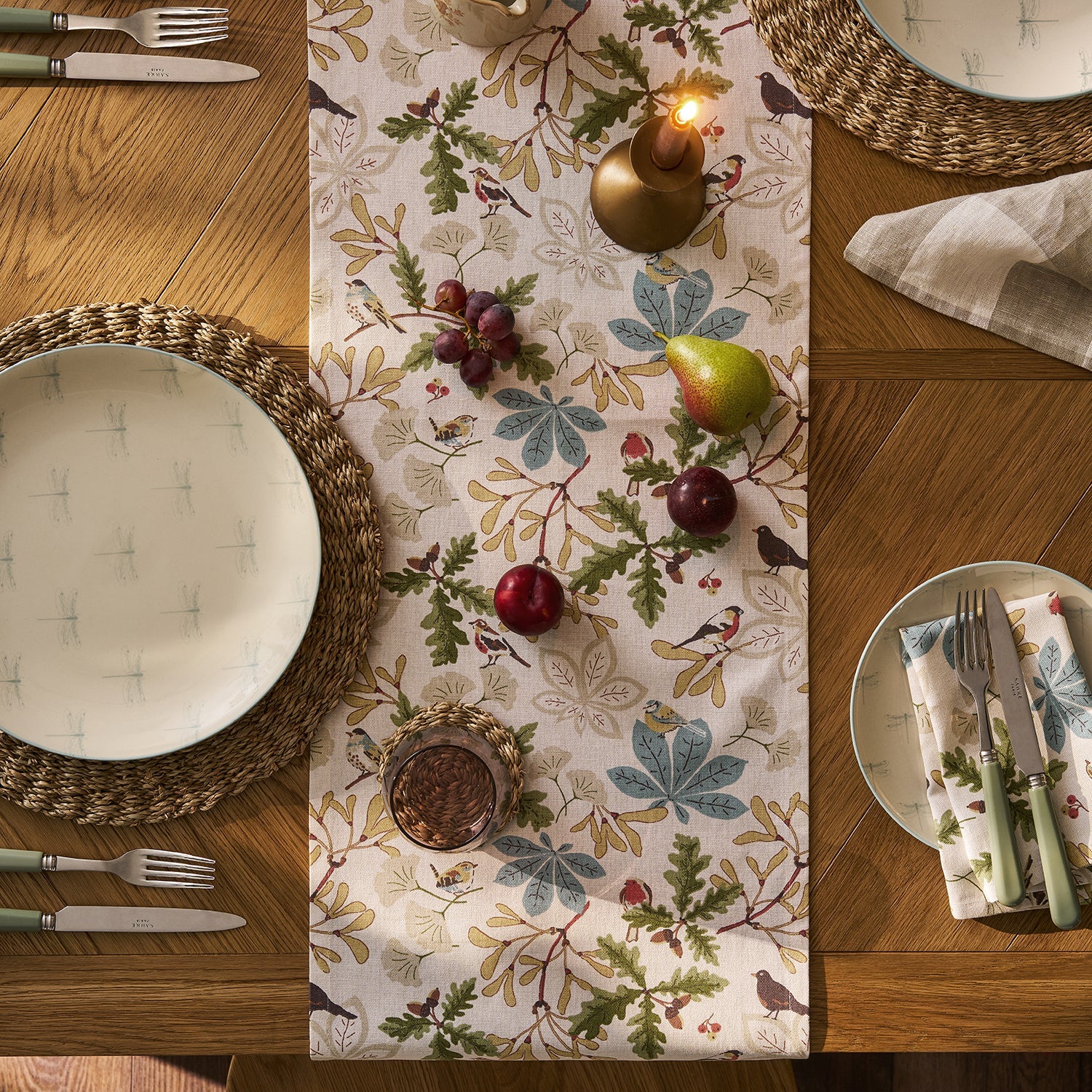 Orchard Birds Table Runner