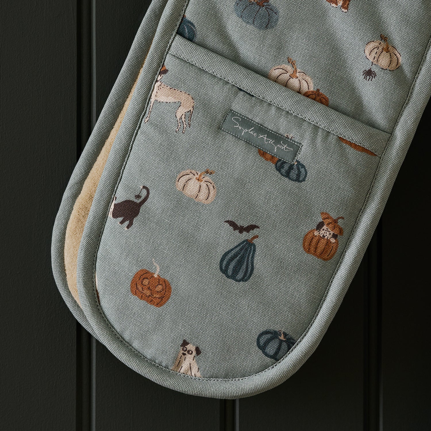 Paws & Pumpkins Double Oven Glove
