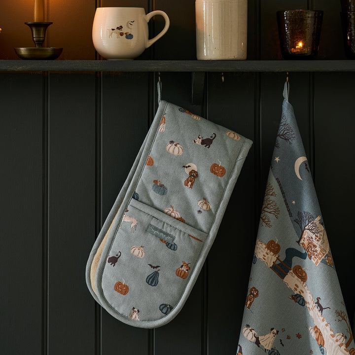 Paws & Pumpkins Double Oven Glove