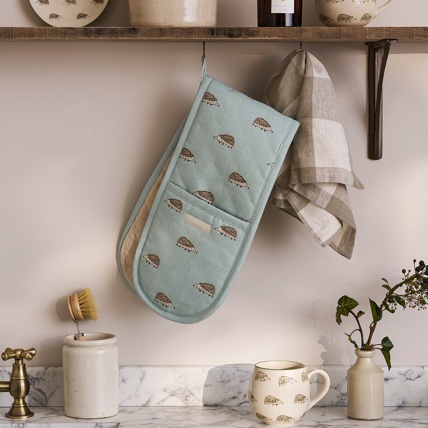 Hedgehogs Double Oven Glove
