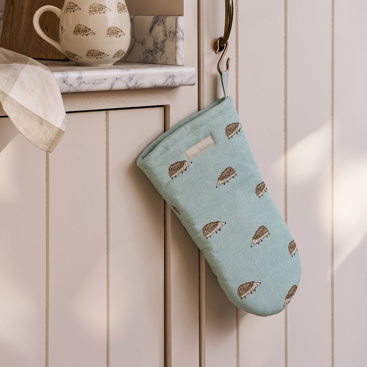 Hedgehogs Oven Mitt