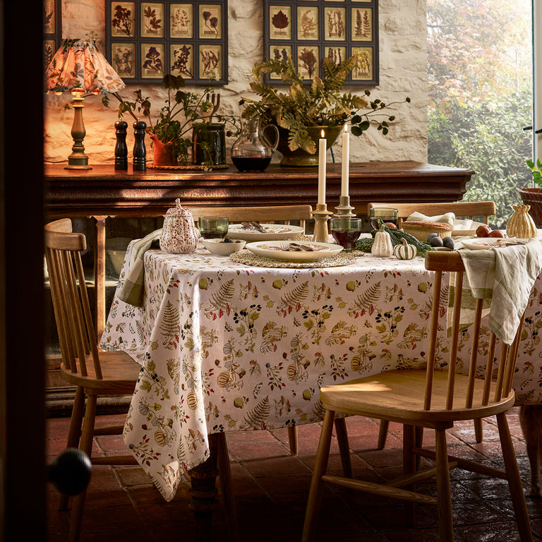 The autumn table