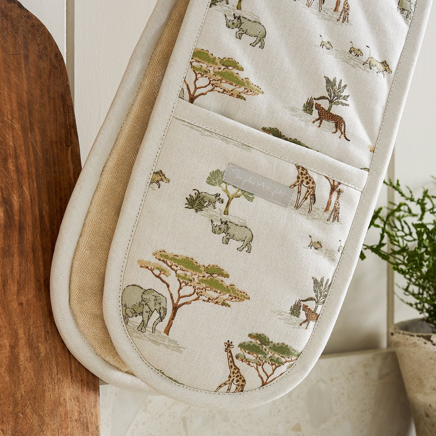 Wild Savannah Double Oven Glove by Sophie Allport