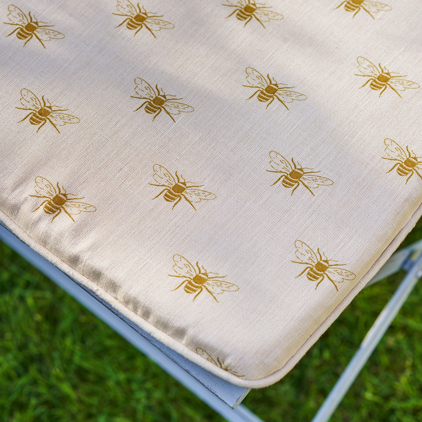 Bees Linen Seat Cushion