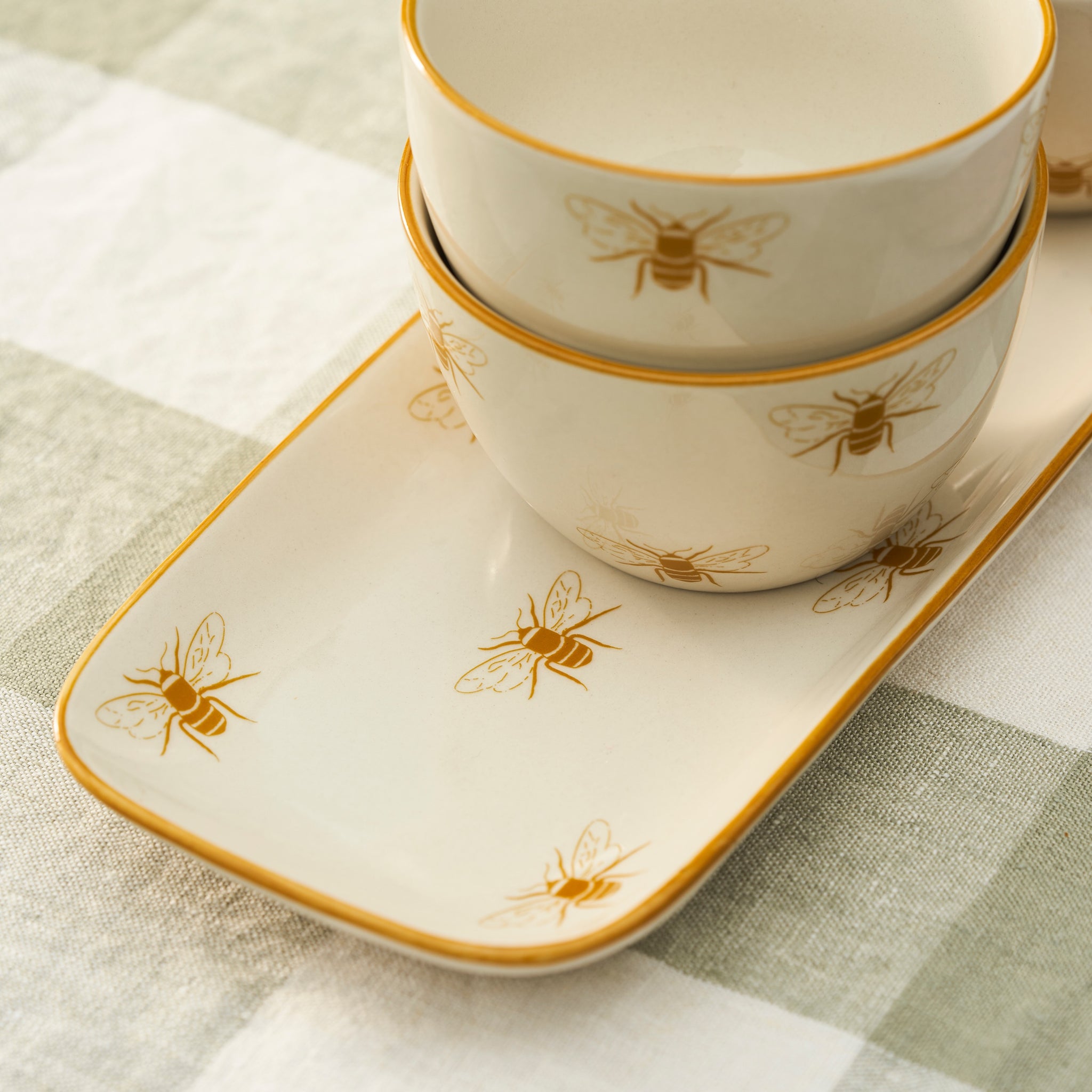 Honey Bees Stoneware Nibbles Bowl (Set of 3)