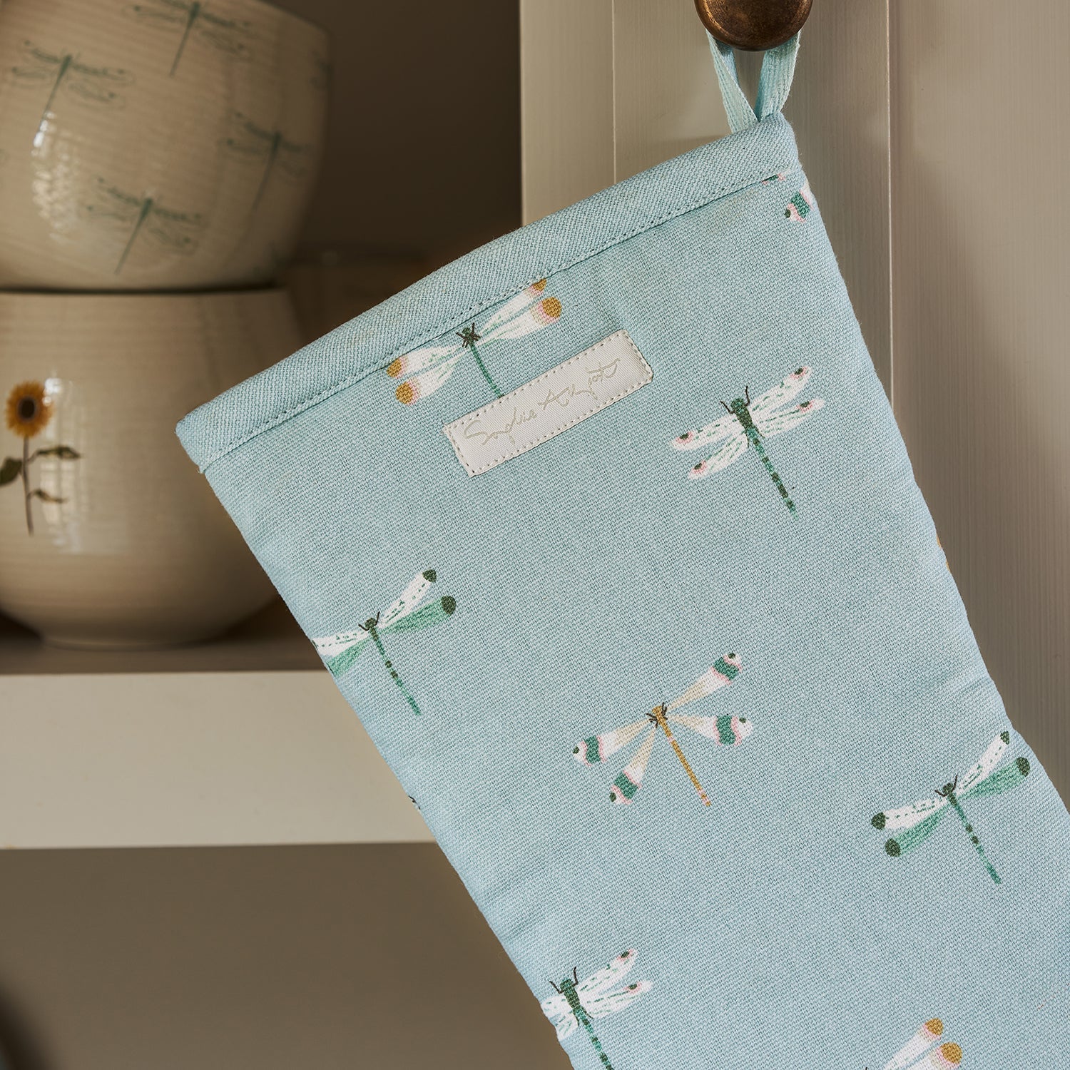 Blue oven mitt with dragonfly print by Sophie Allport detail