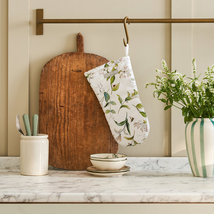 White oven mitt with floral print by Sophie Allport