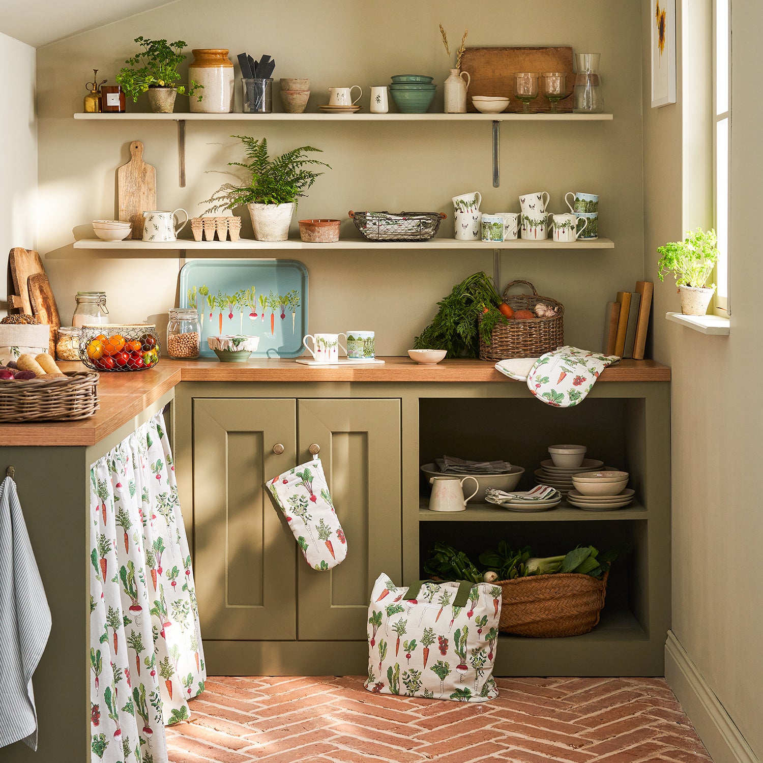 Oundle Olive Paint