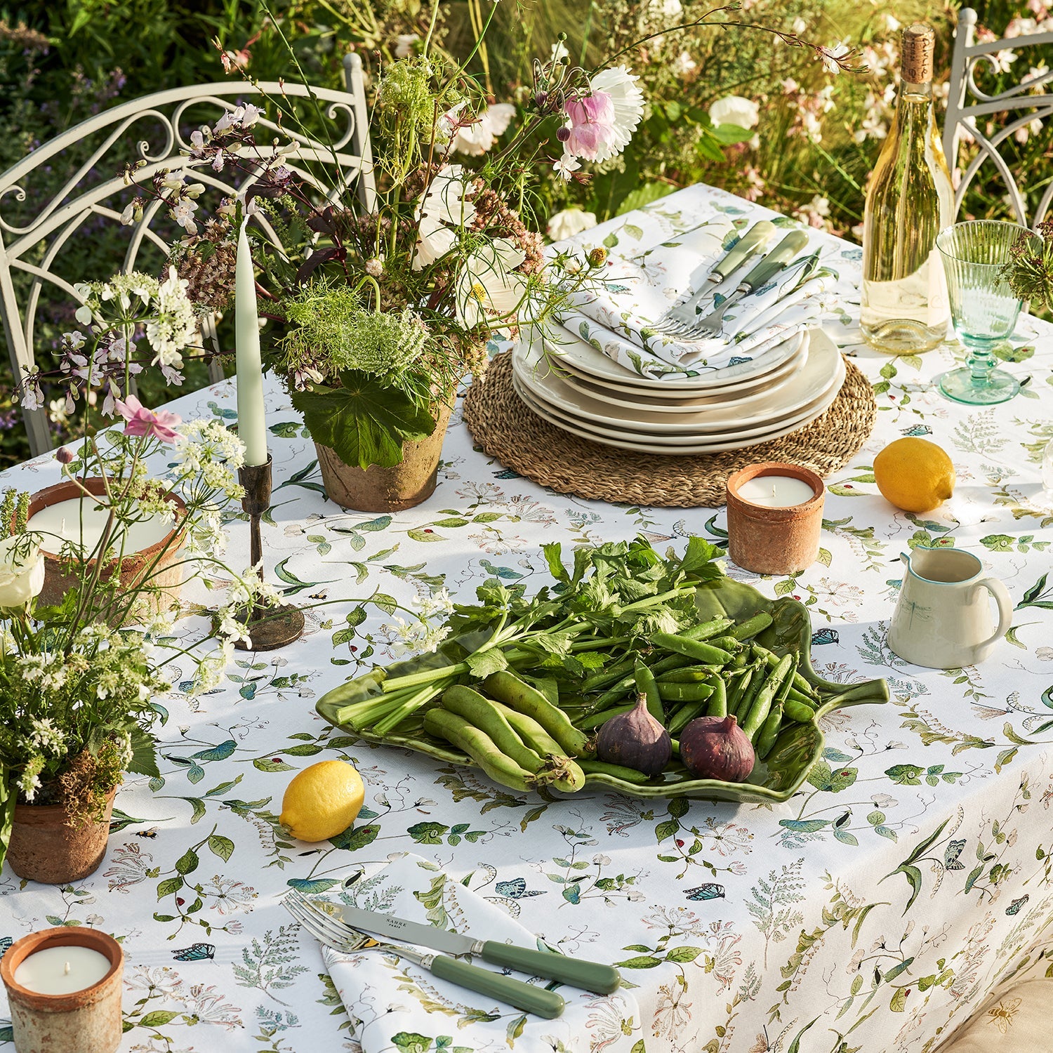 Floral print tableware collection by Sophie Allport