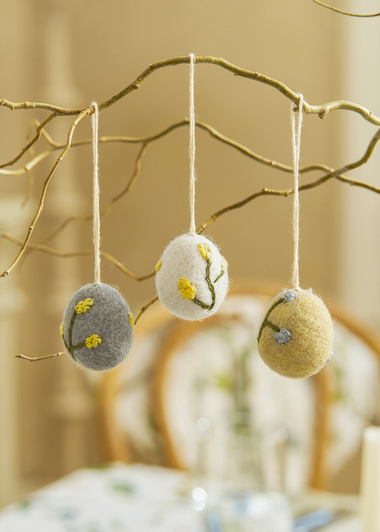 Easter Decorations