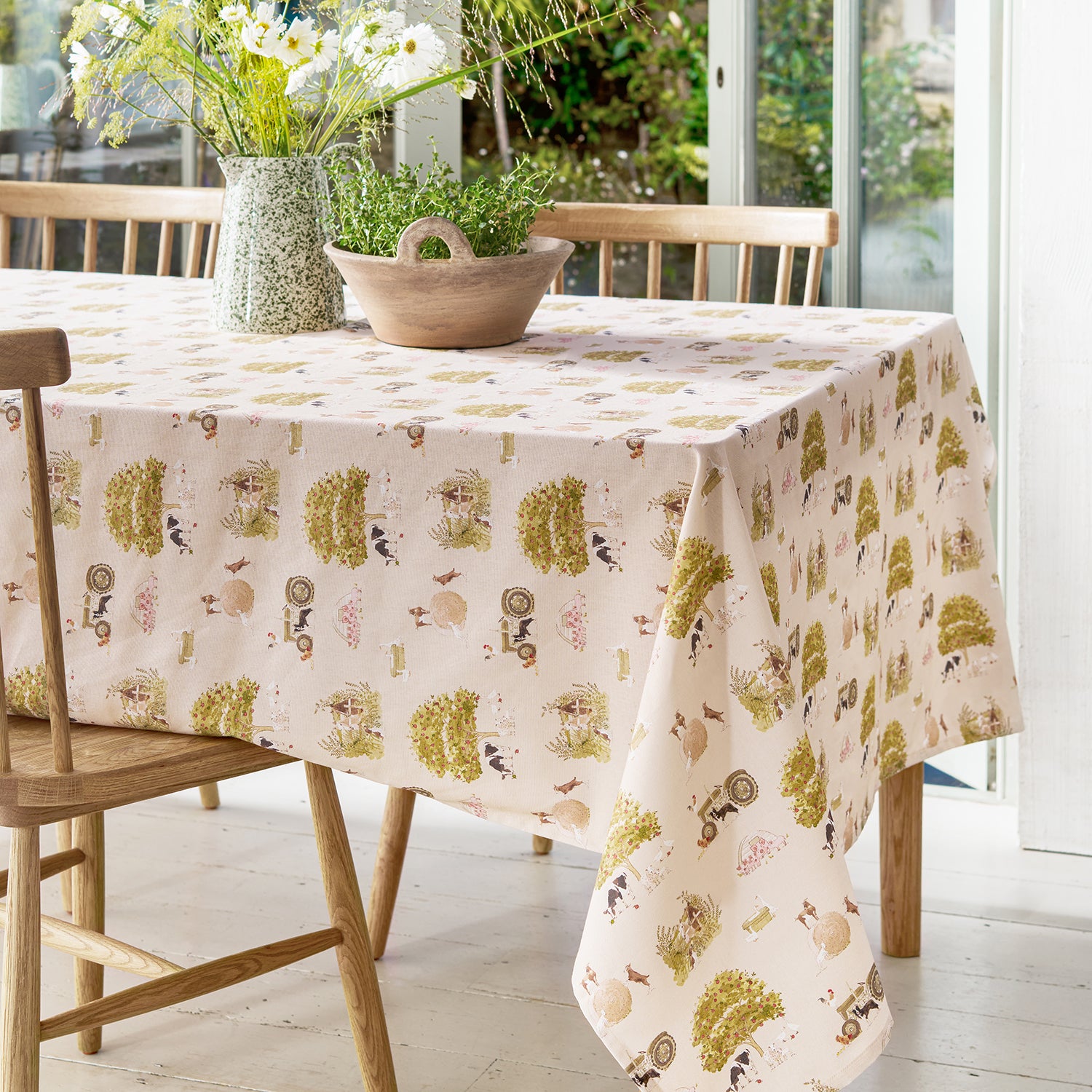 Linen Tablecloths | Dining Table Runners | Sophie Allport