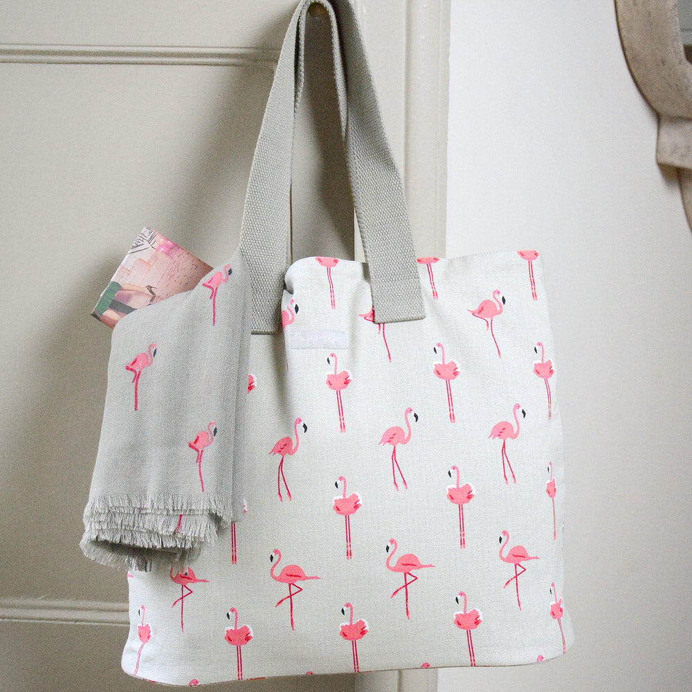 Flamingos Everyday Bag