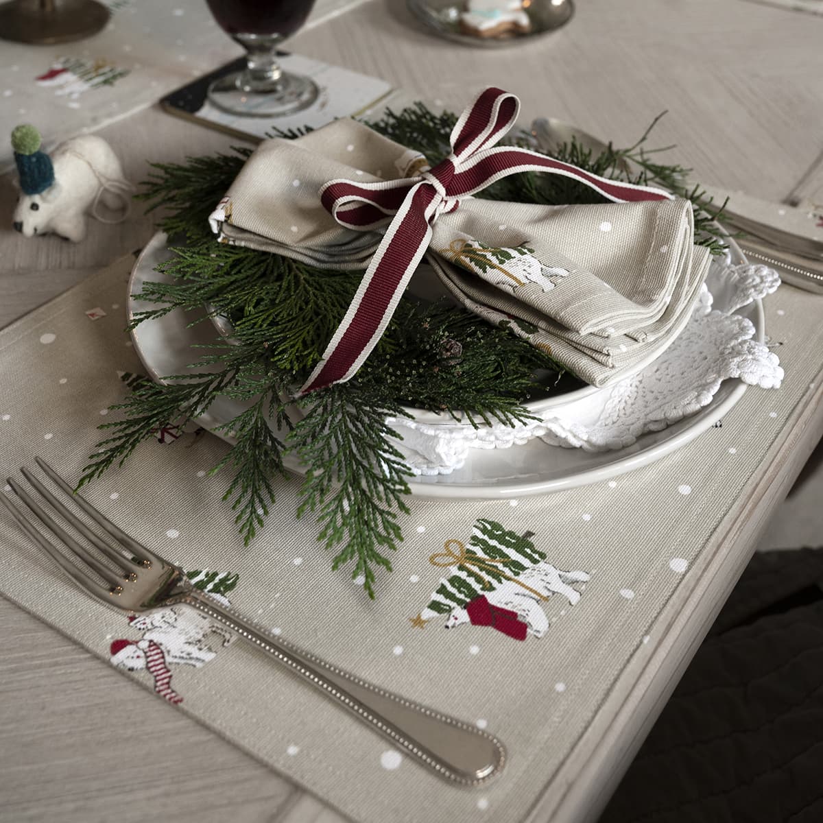 Snow Season Fabric Placemats (Set of 2)