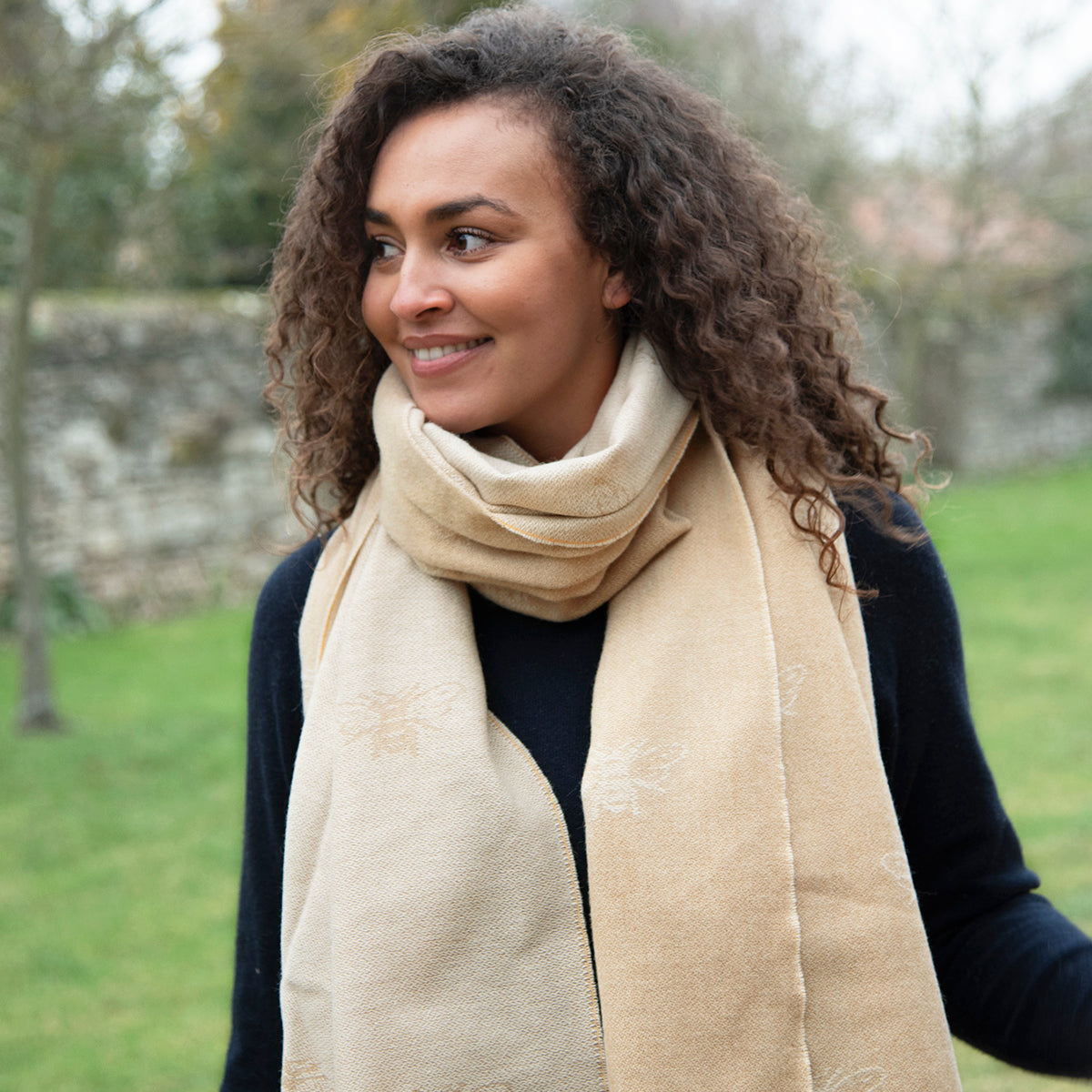 Bees Alpaca Scarf