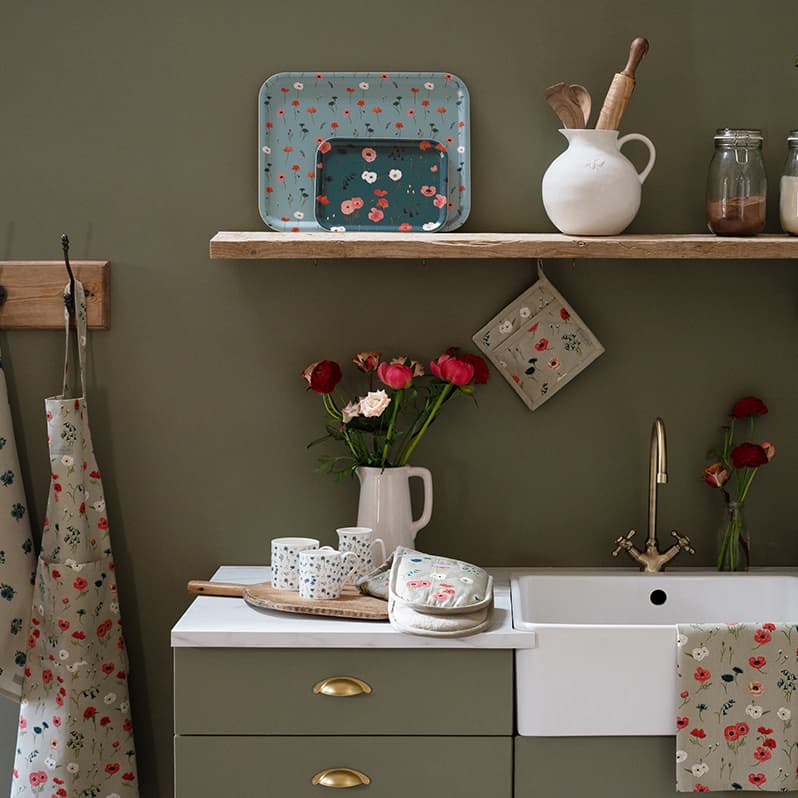 Poppy Meadow Adult Apron