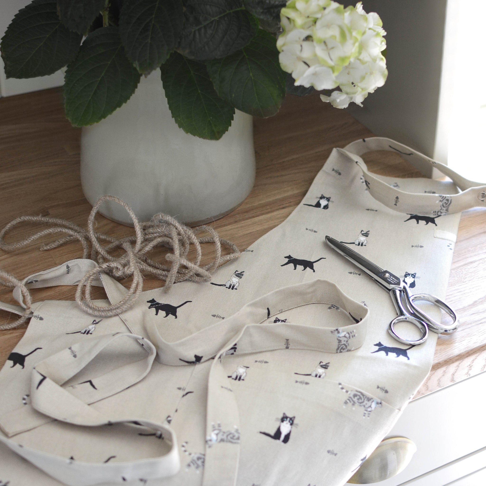 Purrfect Adult Apron