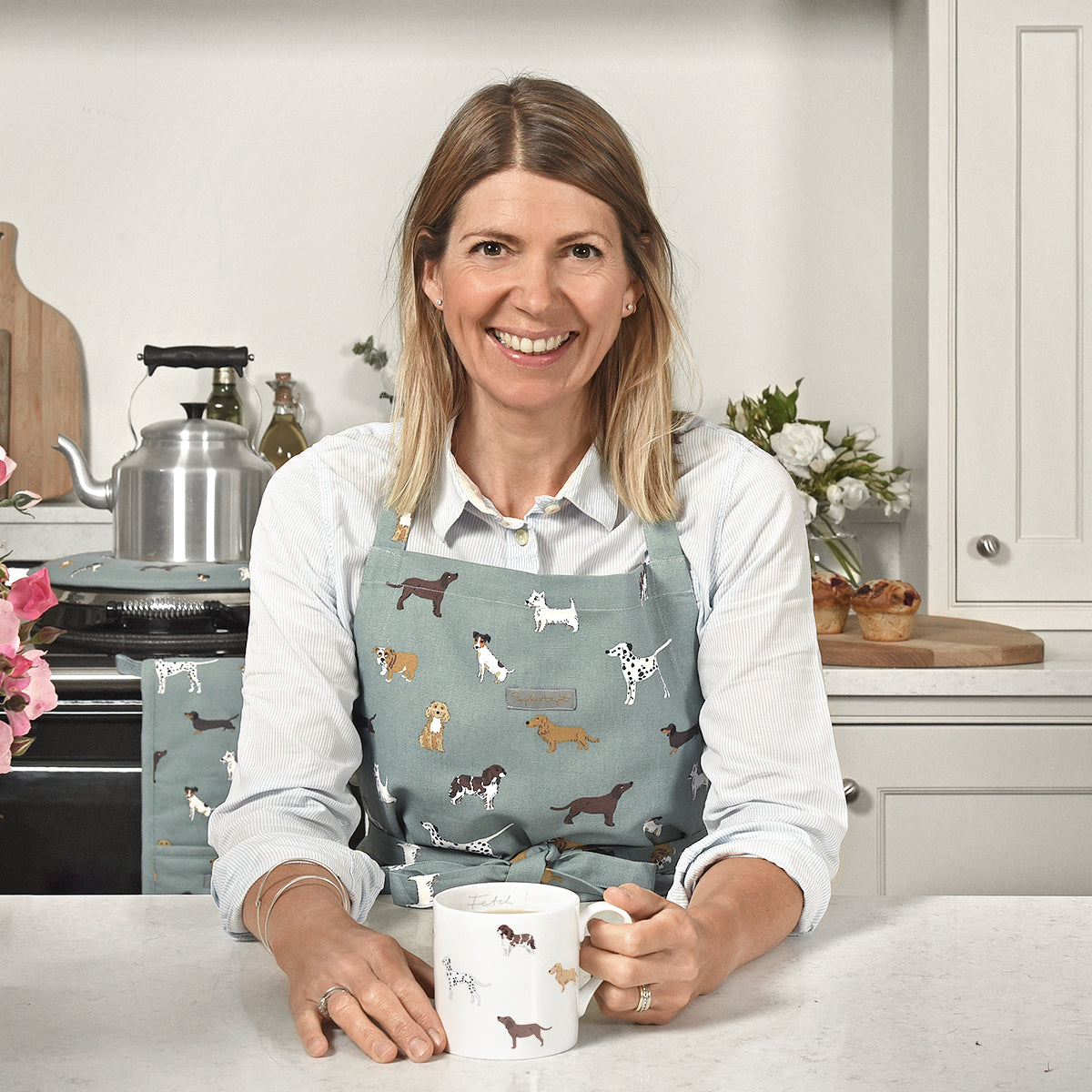 Fetch Adult Apron by Sophie Allport