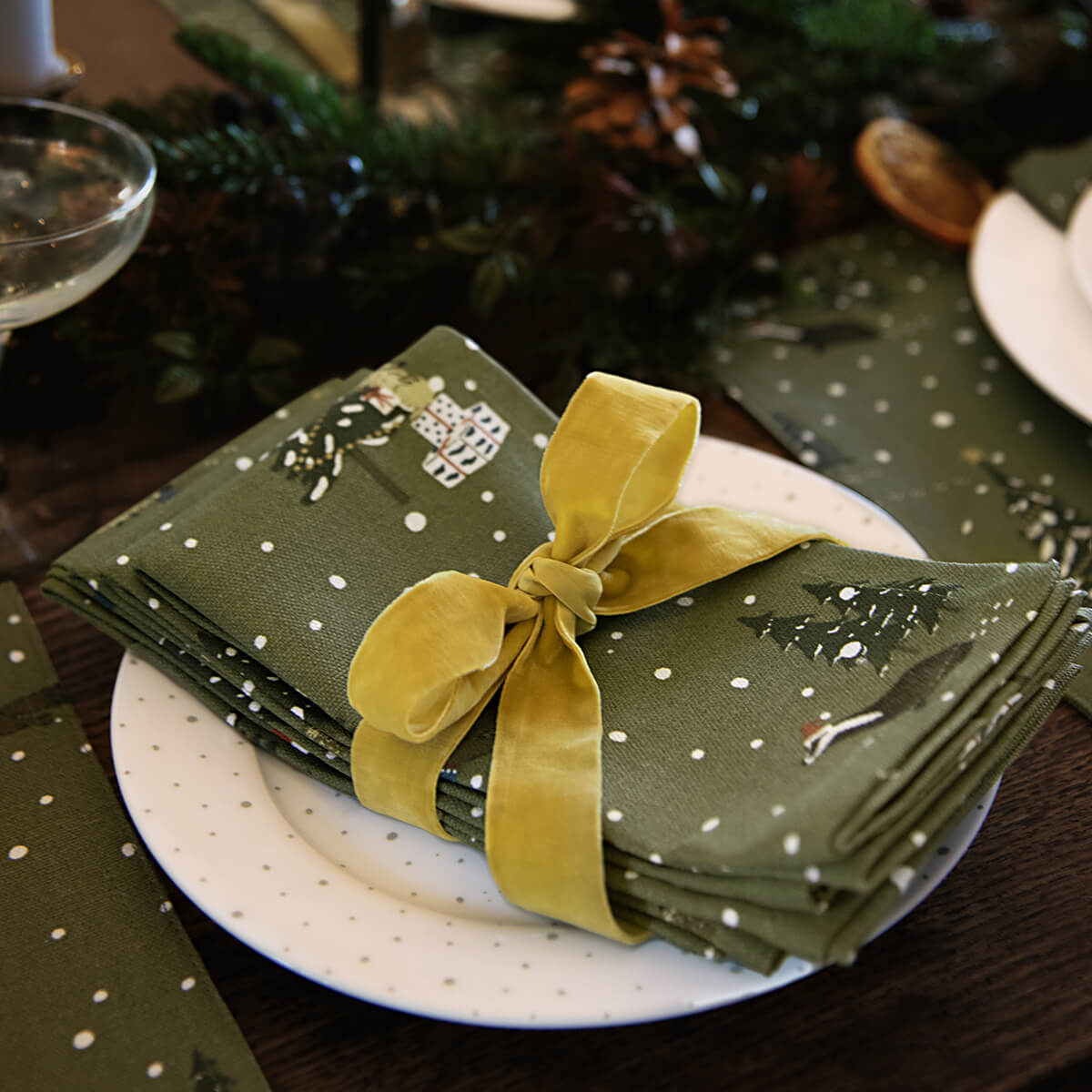 Festive Forest Napkins (Set of 4)