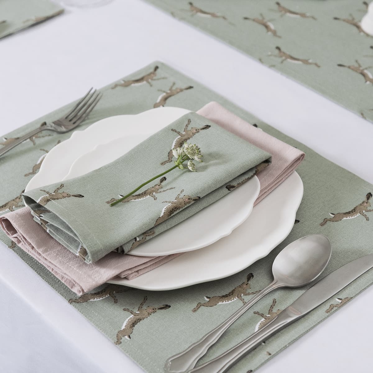 Boxing Hares Napkins (Set of 4) by Sophie Allport