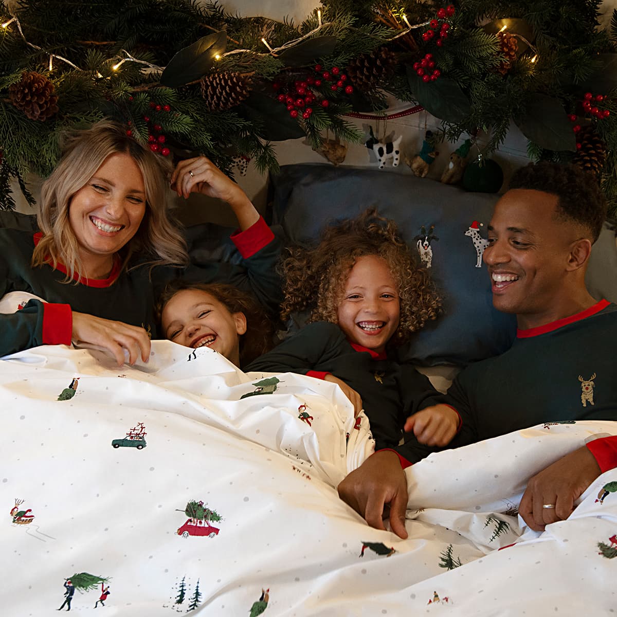 Christmas dogs kid pyjamas