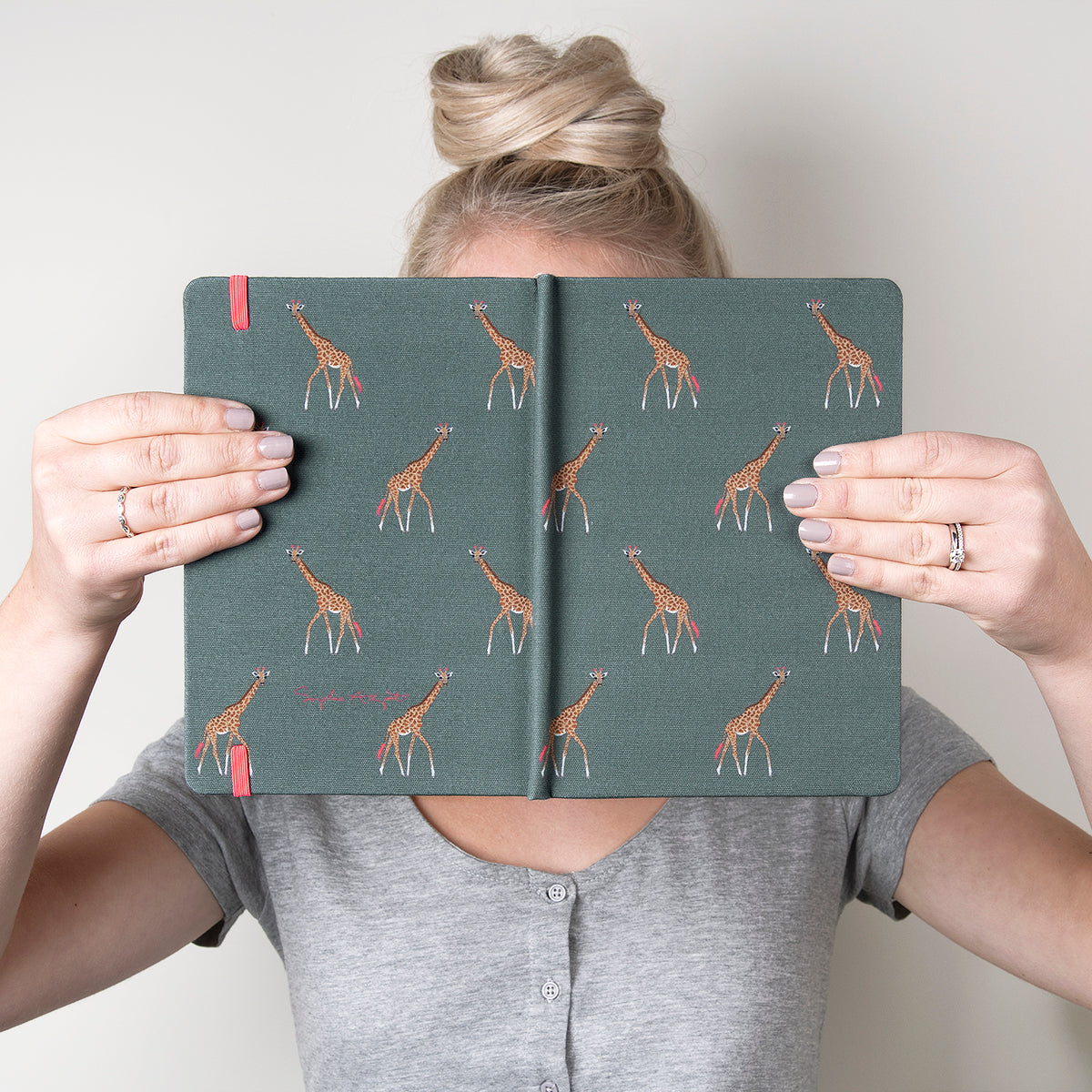 Giraffe Notebook