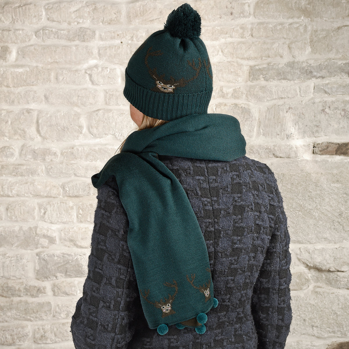 Highland Stag Knitted Scarf