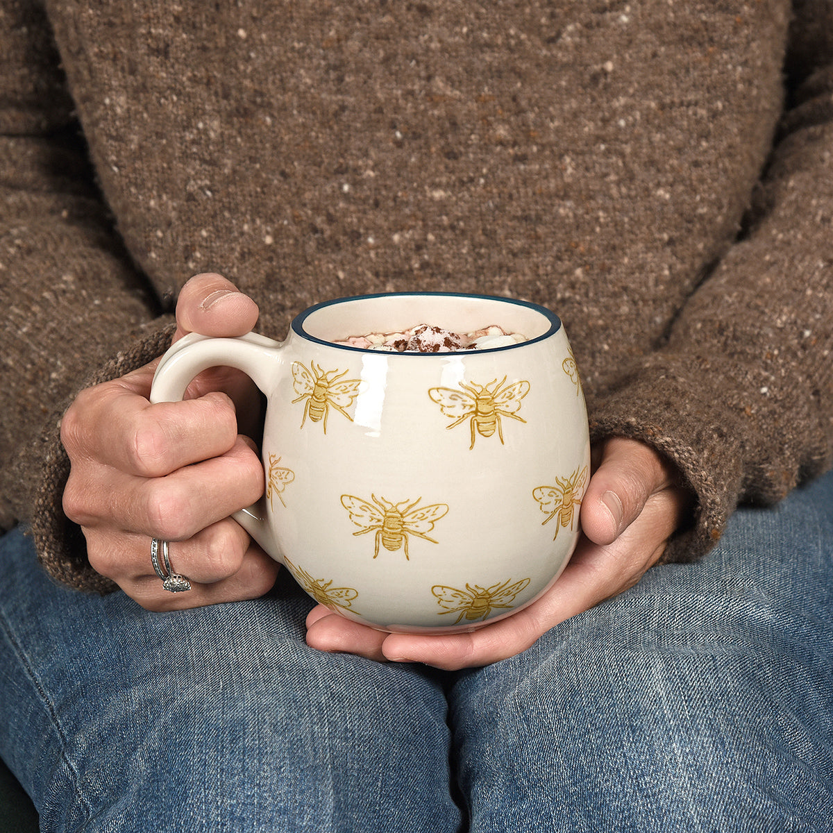 Bees Stoneware Mug 