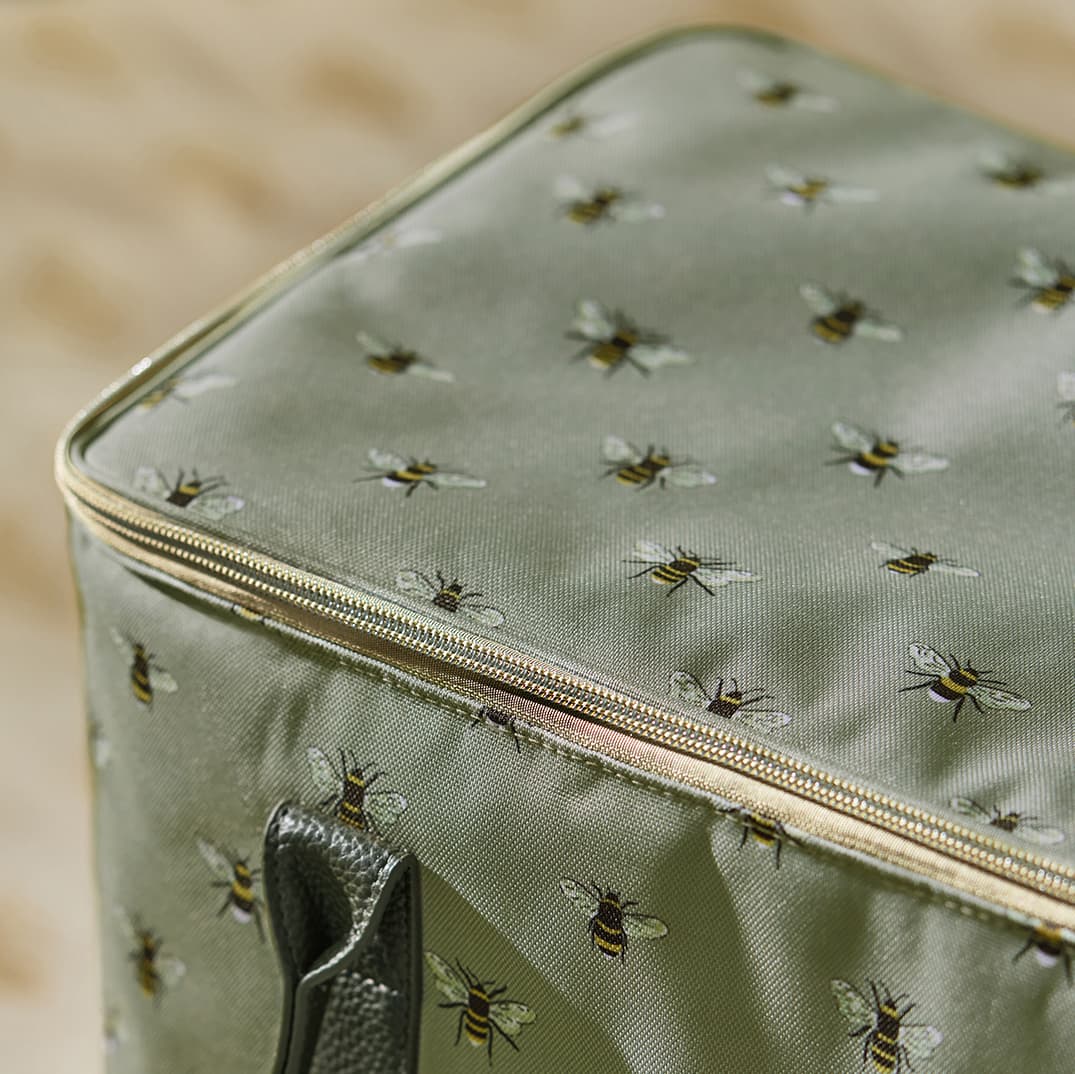 Bees Pocket Picnic Bag