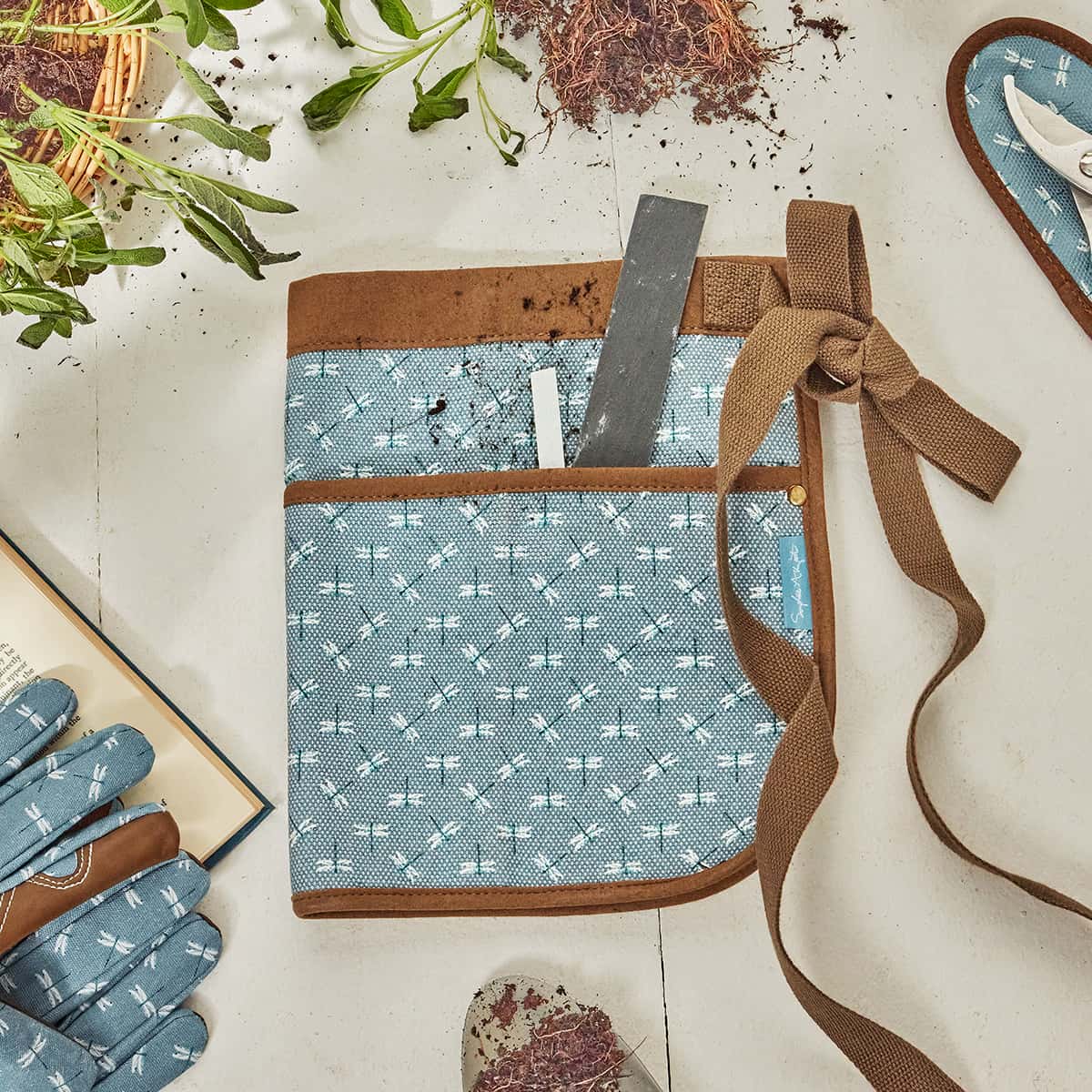 Dragonfly Garden Belt Apron by Sophie Allport