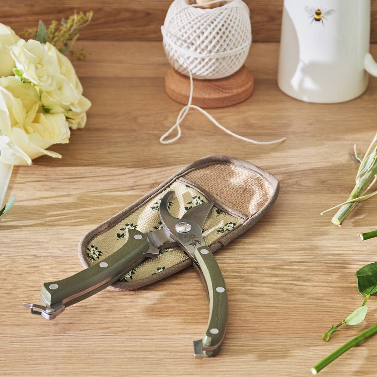 Rose Secateurs Set