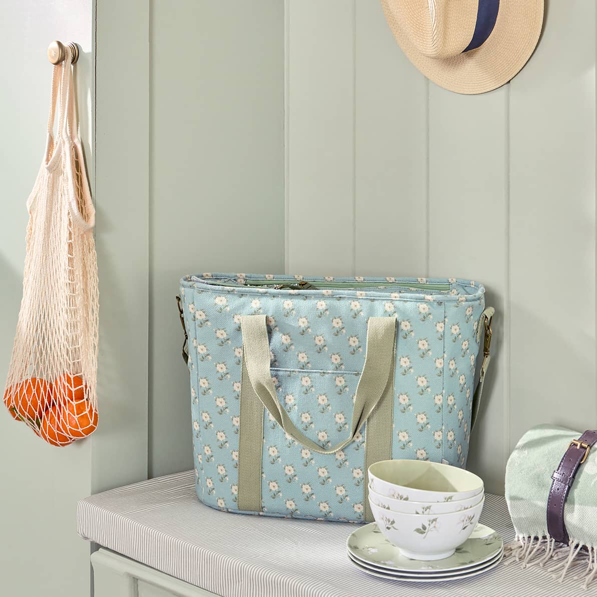 Rose Picnic Bag