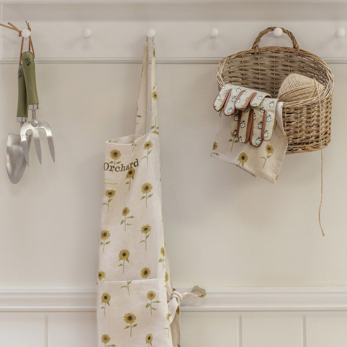Sunflower Linen Adult Apron