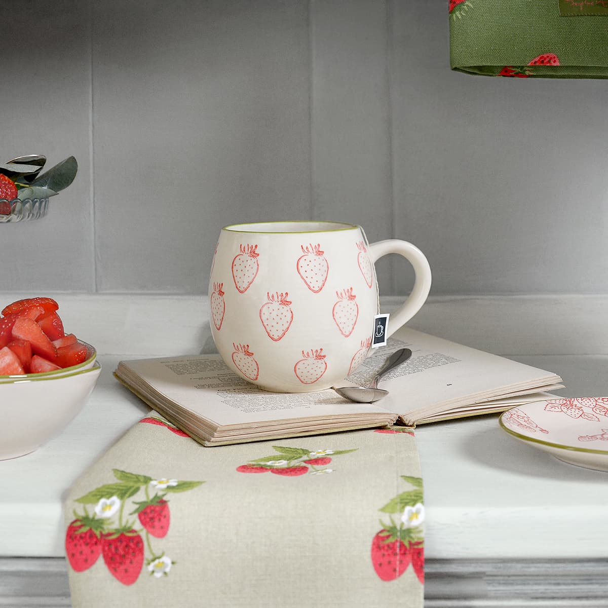Strawberries Stoneware Mug